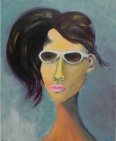 woman-in-white-sunglasses